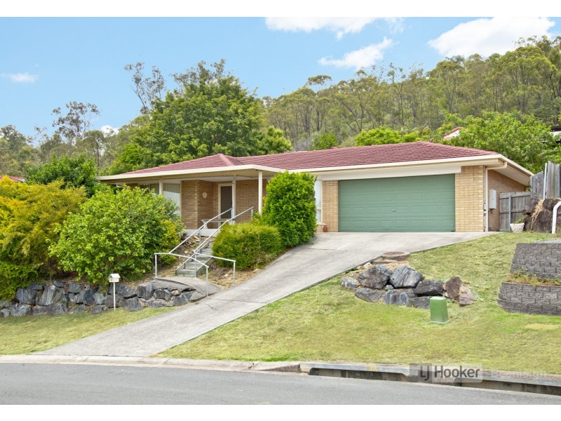 10 Vromans Court, Edens Landing QLD 4207