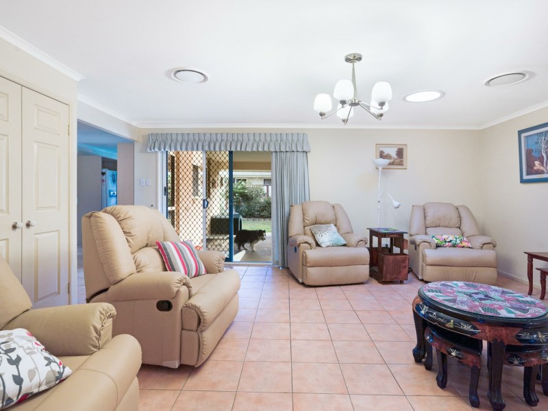 2a Swallow Street, Eagleby QLD 4207