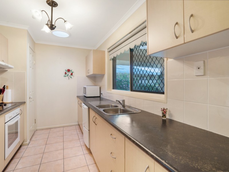 2a Swallow Street, Eagleby QLD 4207