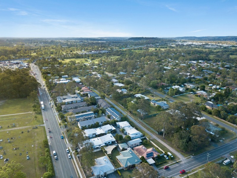 2a Swallow Street, Eagleby QLD 4207