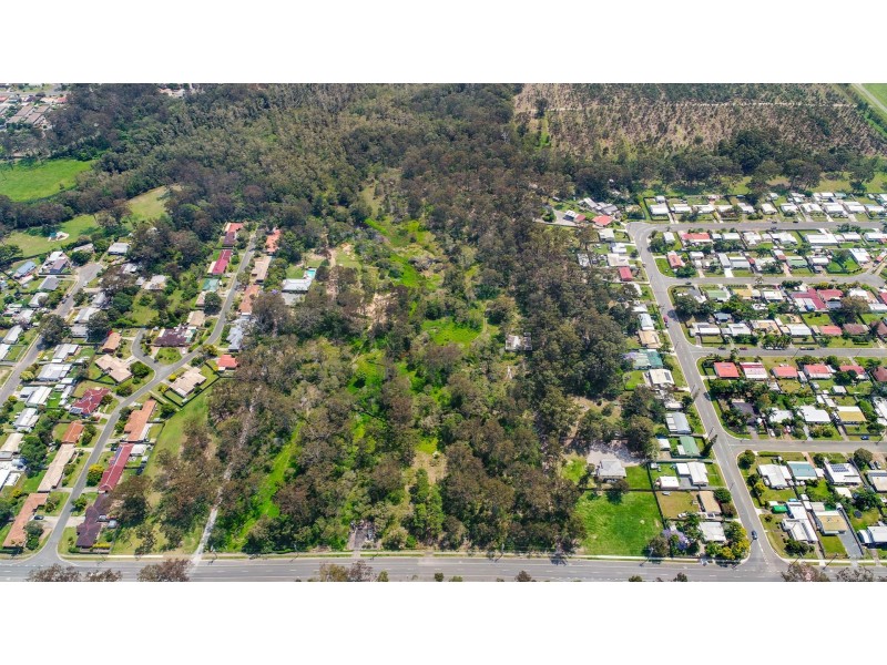 216 River Hills Rd, Eagleby QLD 4207