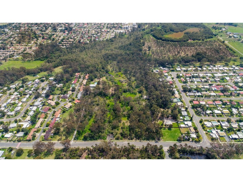 216 River Hills Rd, Eagleby QLD 4207