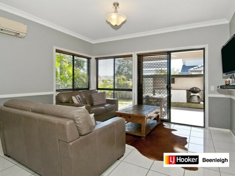2 Kenilworth Crescent, Waterford QLD 4133