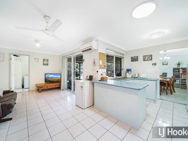 16 Sandra-Ann Drive, Edens Landing QLD 4207