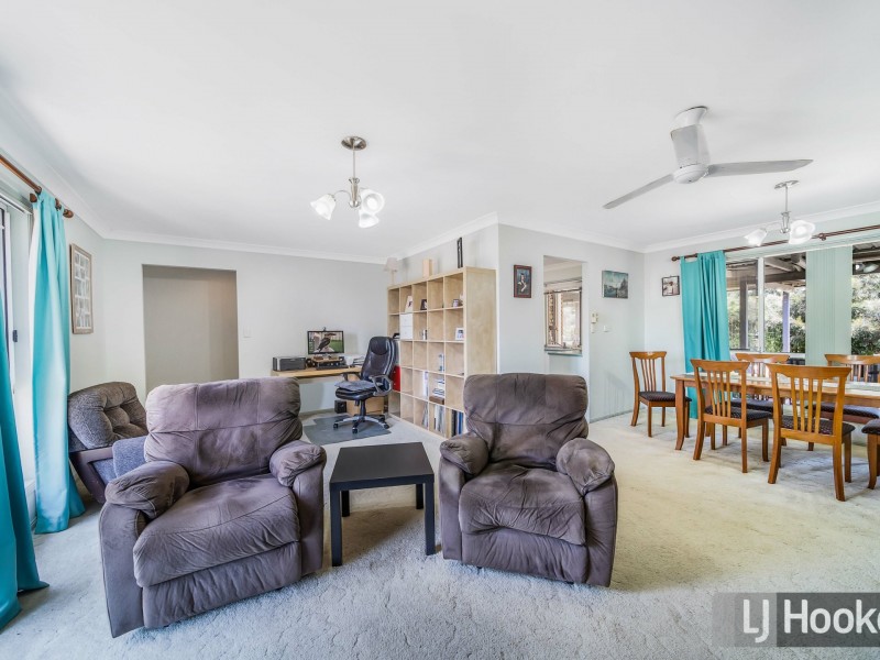 16 Sandra-Ann Drive, Edens Landing QLD 4207
