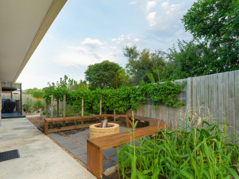 17 Laura Anne Drive, Windaroo QLD 4207