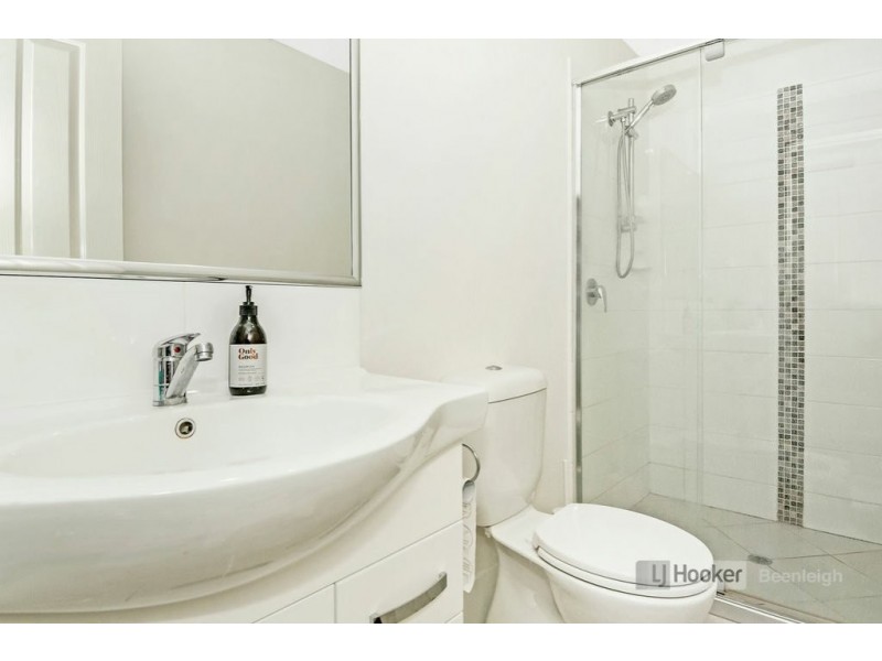 12 Dalby Street, Holmview QLD 4207