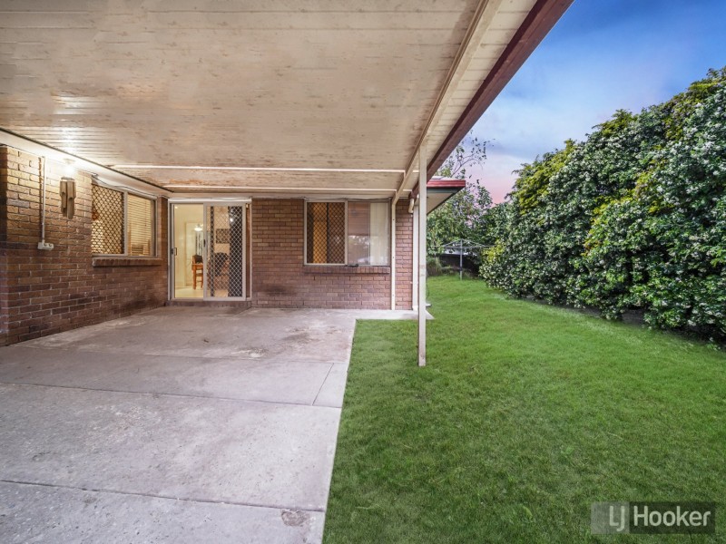 31 Copperfield Drive, Eagleby QLD 4207