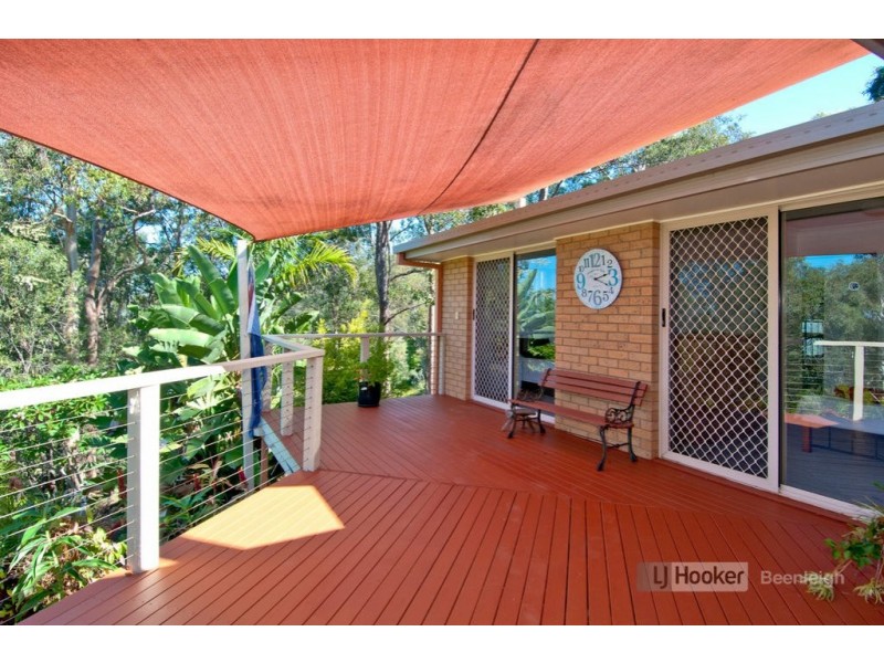 22-24 Hillview Crescent, Bahrs Scrub QLD 4207