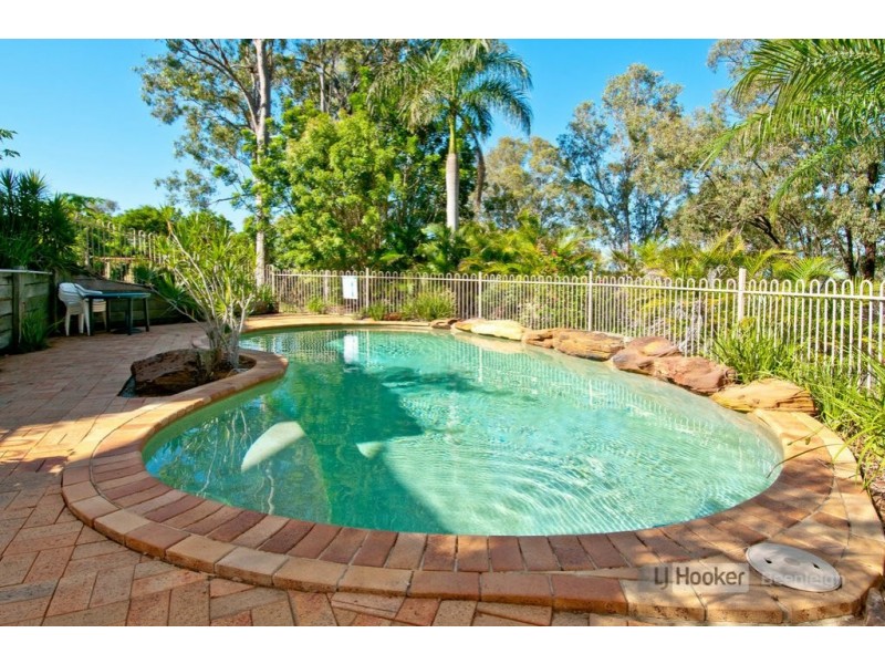 22-24 Hillview Crescent, Bahrs Scrub QLD 4207