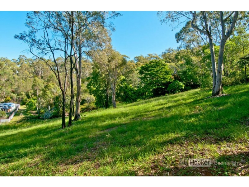 22-24 Hillview Crescent, Bahrs Scrub QLD 4207