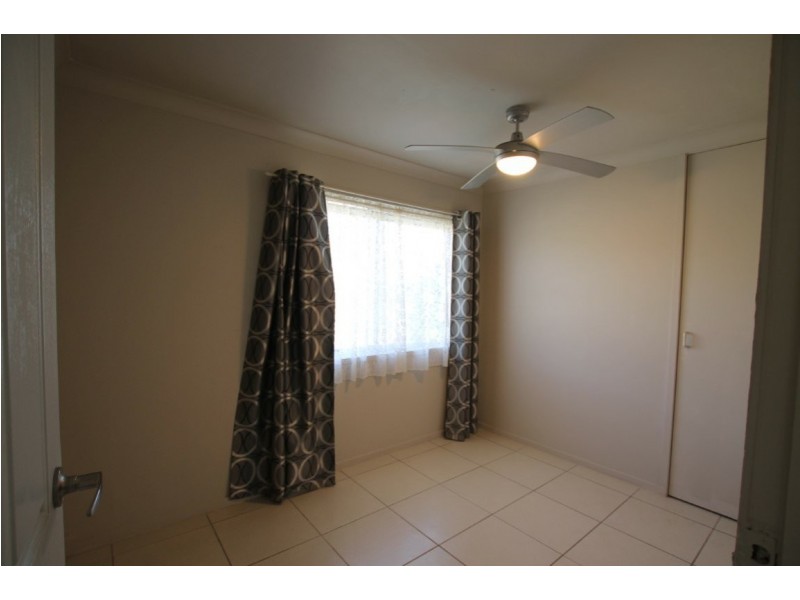 15 Balmoral Street, Eagleby QLD 4207