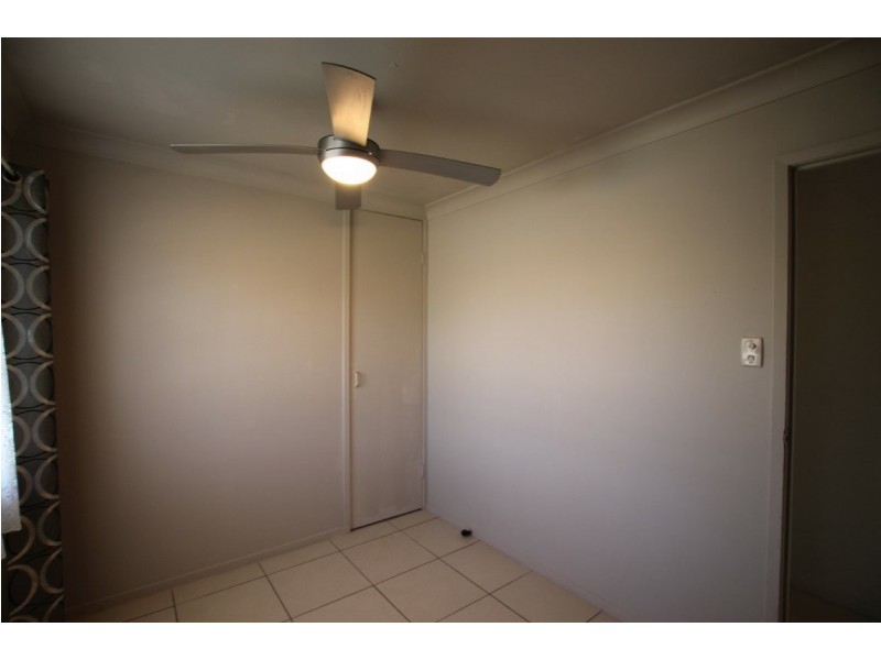 15 Balmoral Street, Eagleby QLD 4207