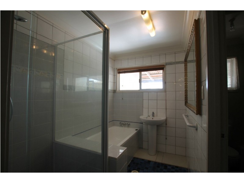 15 Balmoral Street, Eagleby QLD 4207