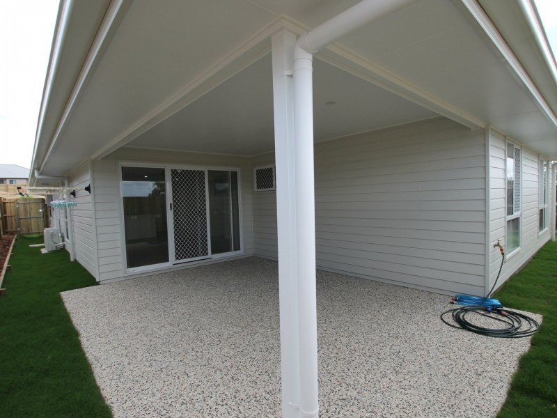 6 Peel Street, Holmview QLD 4207