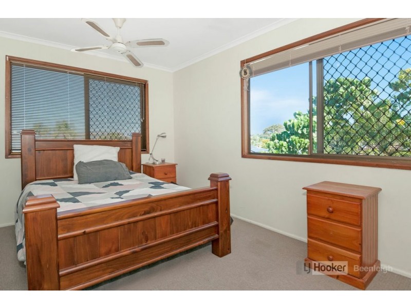 14 Rochester Drive, Mount Warren Park QLD 4207