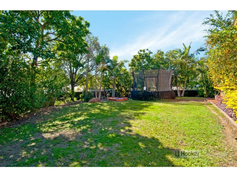 14 Rochester Drive, Mount Warren Park QLD 4207
