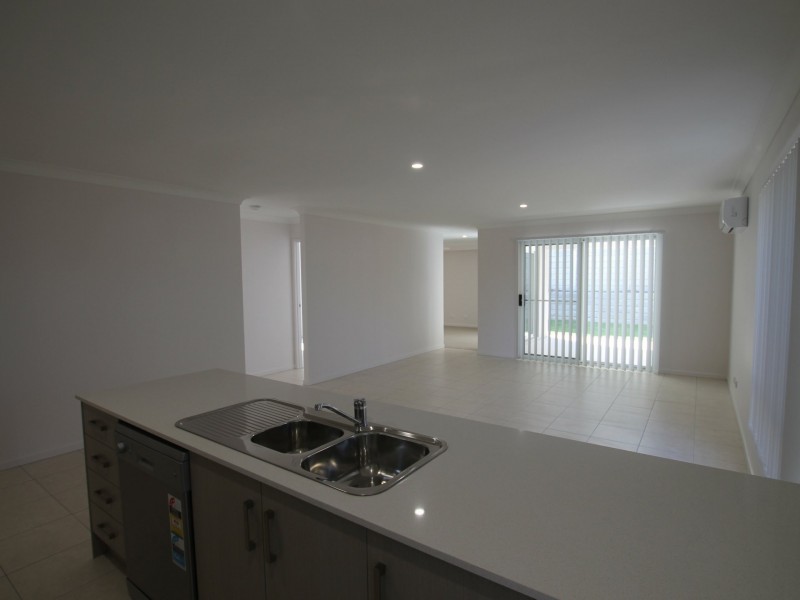 17 Enclave Drive, Bahrs Scrub QLD 4207