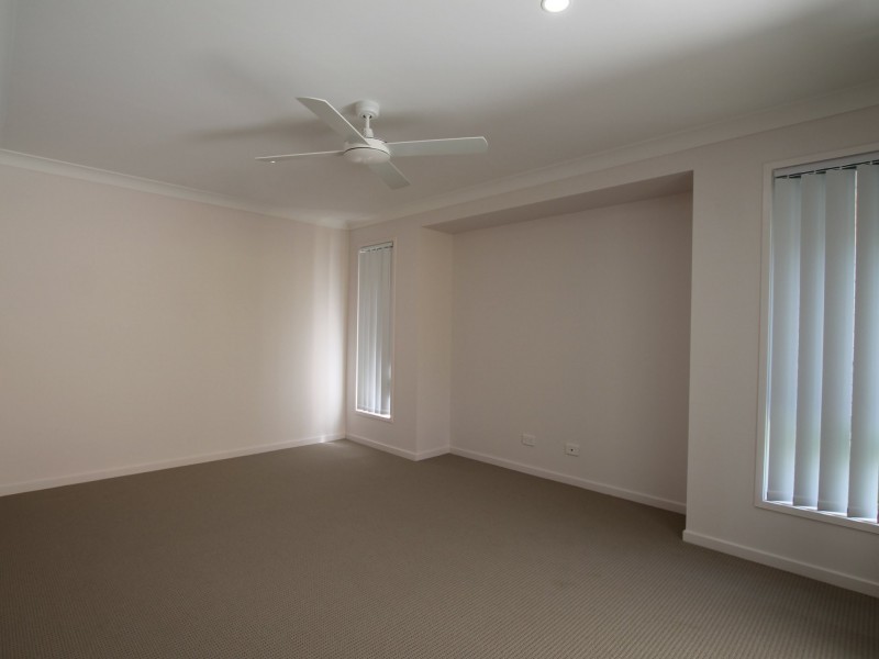 17 Enclave Drive, Bahrs Scrub QLD 4207