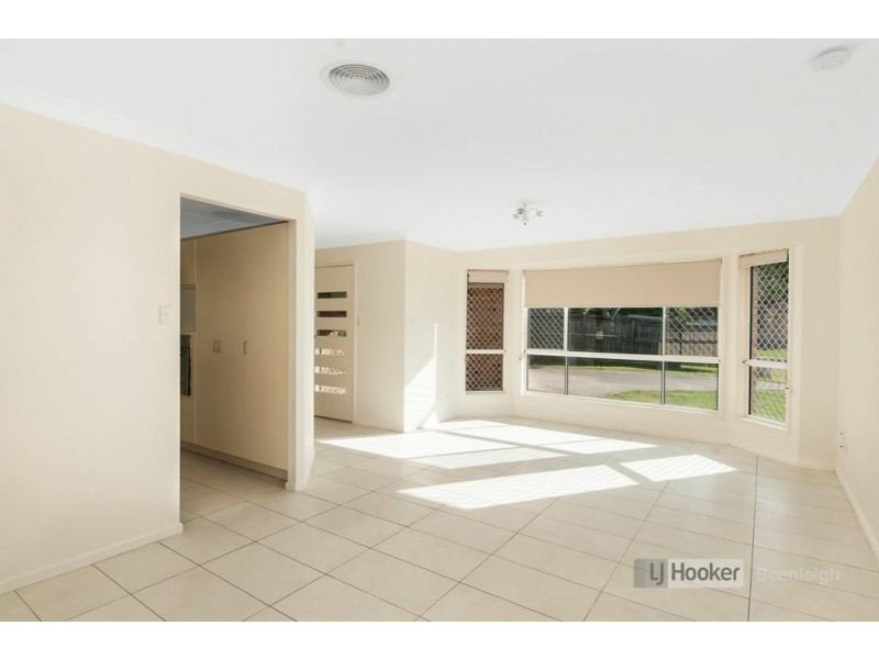 21 Mewing Court, Windaroo QLD 4207