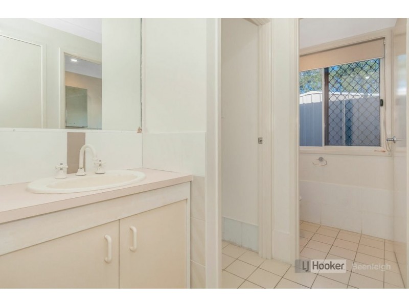 21 Mewing Court, Windaroo QLD 4207