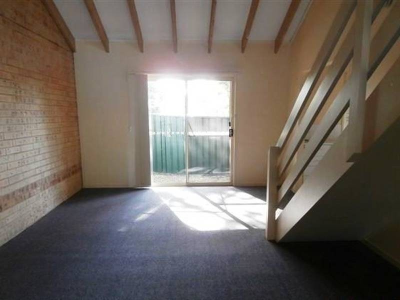 2/176-178 Logan Street, Eagleby QLD 4207