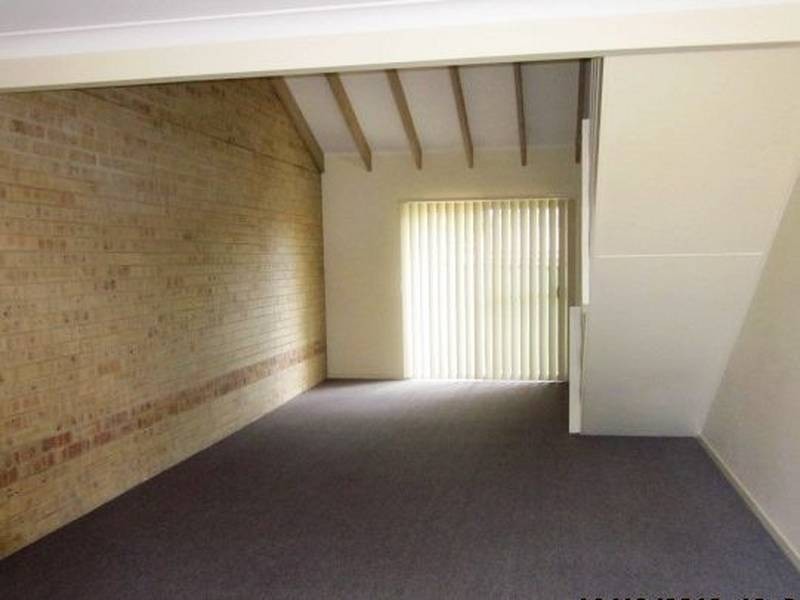 2/176-178 Logan Street, Eagleby QLD 4207