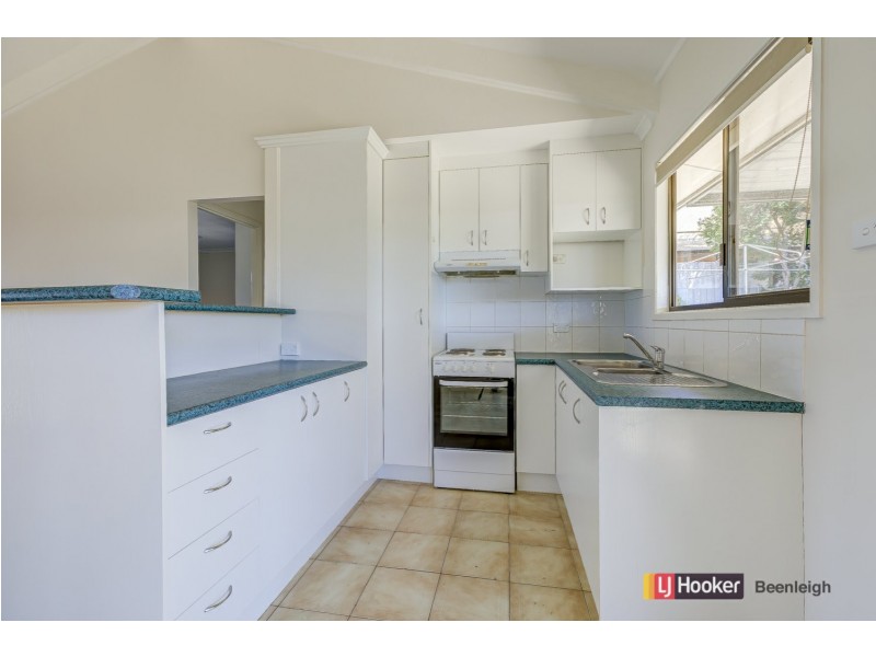 17 Tallagandra Road, Beenleigh QLD 4207