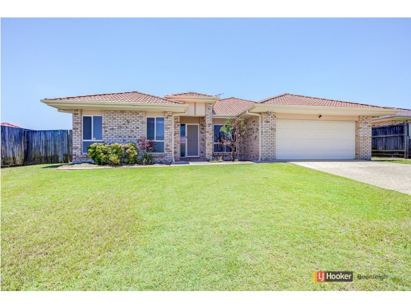 8 Bella Vista Circuit, Edens Landing QLD 4207