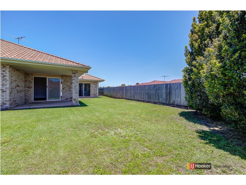 8 Bella Vista Circuit, Edens Landing QLD 4207