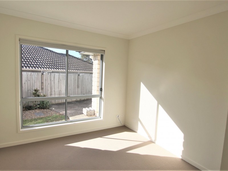 7 Ravensbourne Court, Waterford QLD 4133