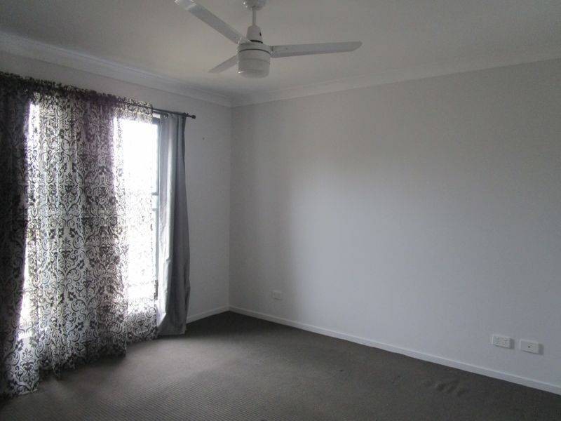 30 Cobblestone Avenue, Logan Reserve QLD 4133