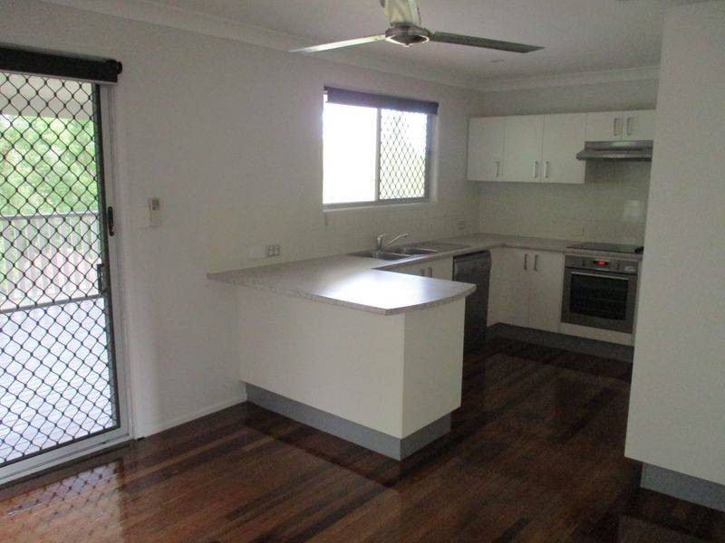 28 Lincoln Street, Beenleigh QLD 4207