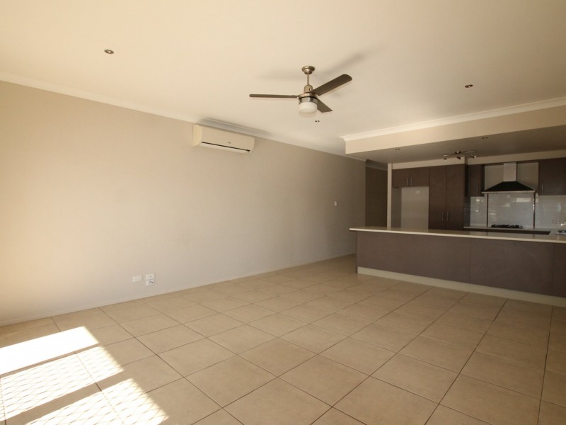 43 Mossman Pde, Waterford QLD 4133