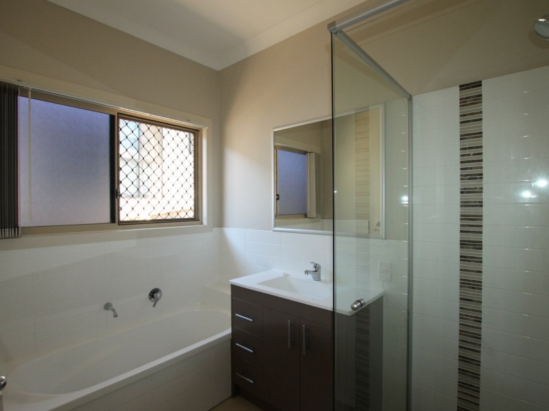 43 Mossman Pde, Waterford QLD 4133