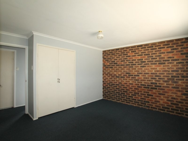 Unit 2/2 Cowper Avenue, Eagleby QLD 4207