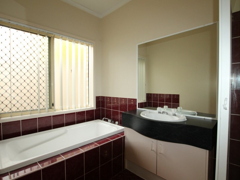 35 Tansey Street, Beenleigh QLD 4207