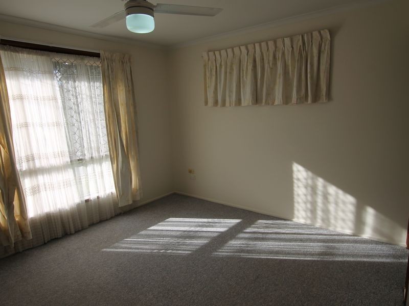 27 Fyshwick St, Loganholme QLD 4129