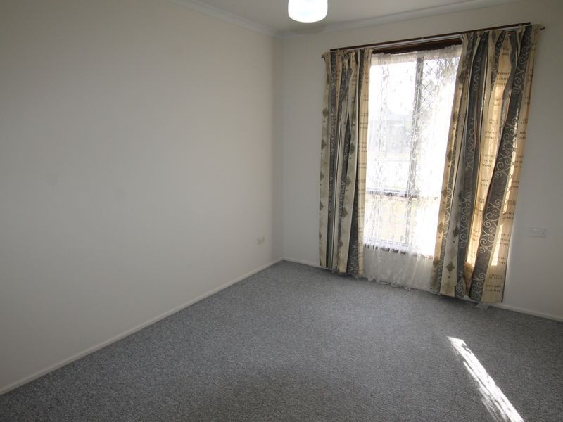 27 Fyshwick St, Loganholme QLD 4129