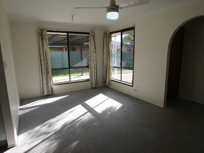 27 Fyshwick St, Loganholme QLD 4129