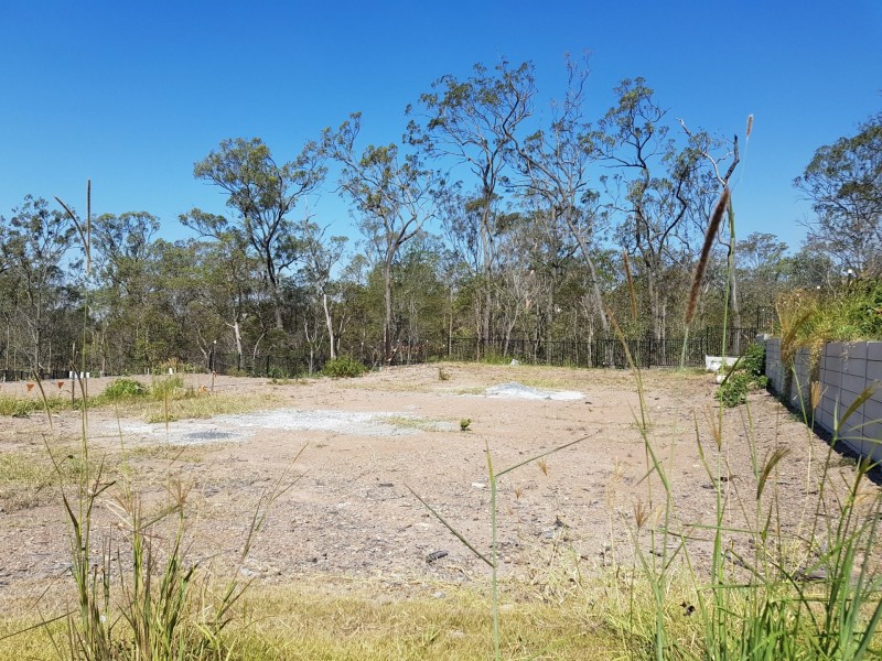 124 Somerfield Estate, Holmview QLD 4207
