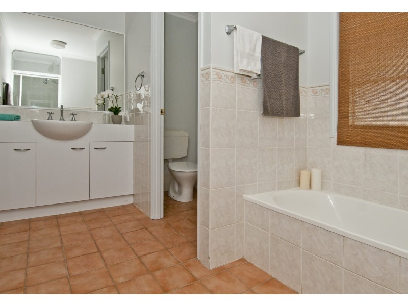 22 Dane Court, Shailer Park QLD 4128