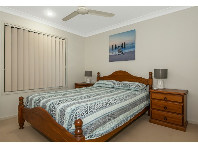 96 Outlook Drive, Waterford QLD 4133