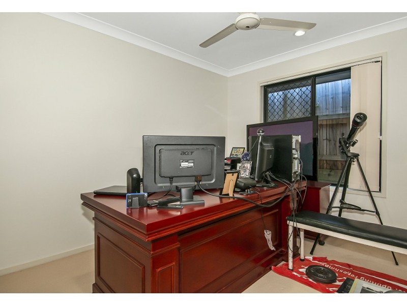 96 Outlook Drive, Waterford QLD 4133