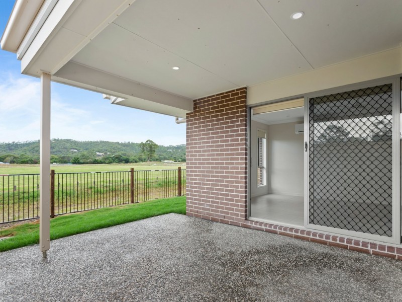 15 Windmill Place, Belivah QLD 4207