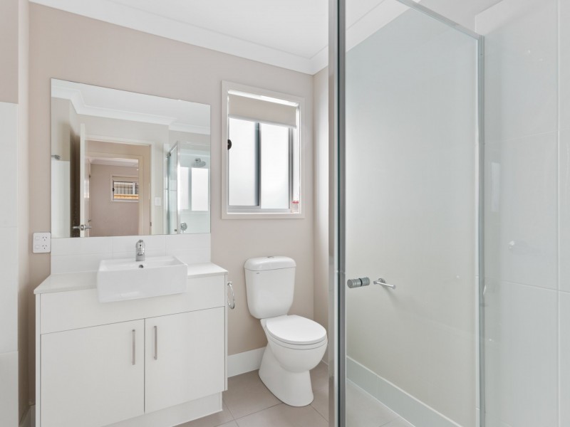 15 Windmill Place, Belivah QLD 4207