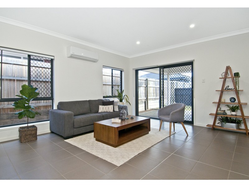 11 VARGON CIRCUIT, Holmview QLD 4207