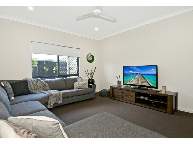 11 VARGON CIRCUIT, Holmview QLD 4207