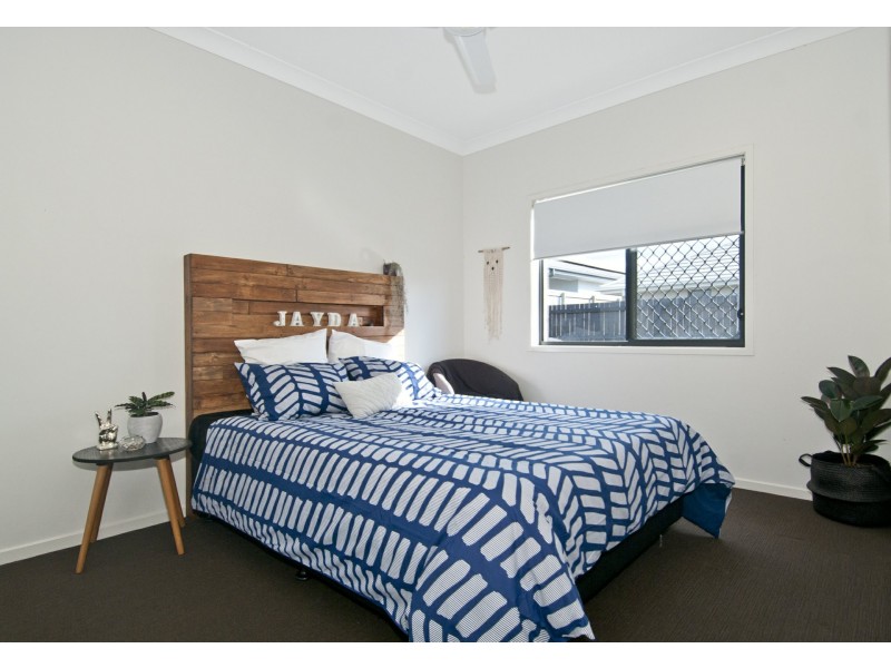 11 VARGON CIRCUIT, Holmview QLD 4207