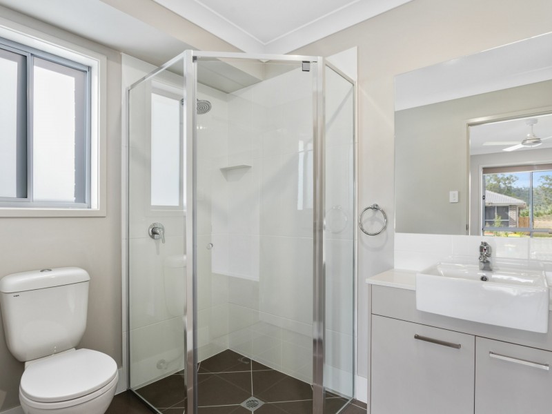 11 Macmillan Loop, Belivah QLD 4207